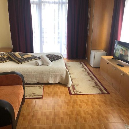 Vila Cristalfrost Hotel Poiana Brasov Luaran gambar