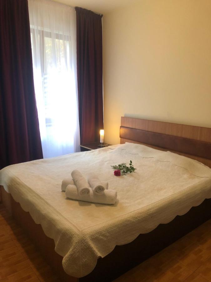 Vila Cristalfrost Hotel Poiana Brasov Luaran gambar